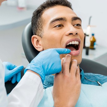 teeth whitening icon