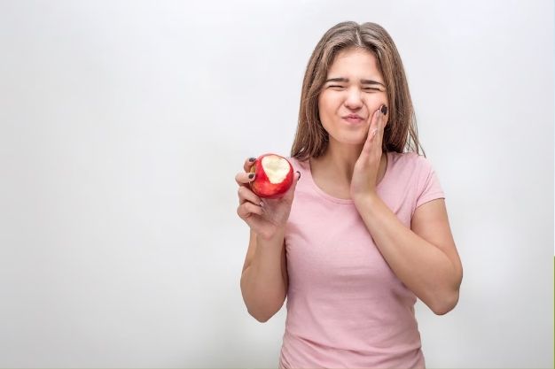 sensitive teeth causes